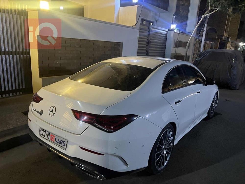 مرسيدس بنز CLA